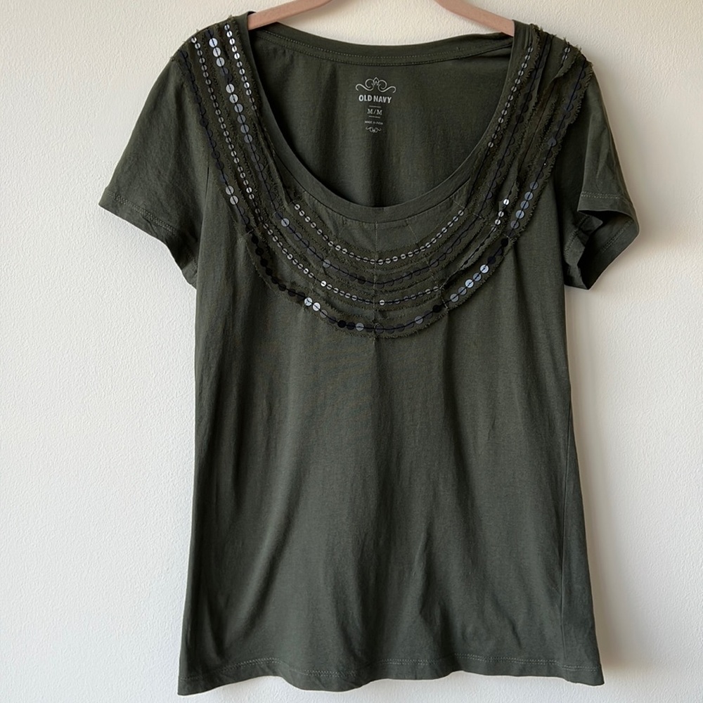 NWT old navy tee shirt size M